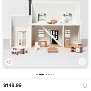 Heart & Hand with Magnolia Doll House